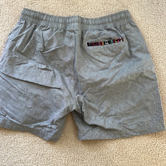 The Sea Grey Hawaiian Shorts - Picture 4 of 4